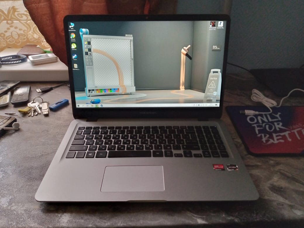 Сам ноутбук собственно