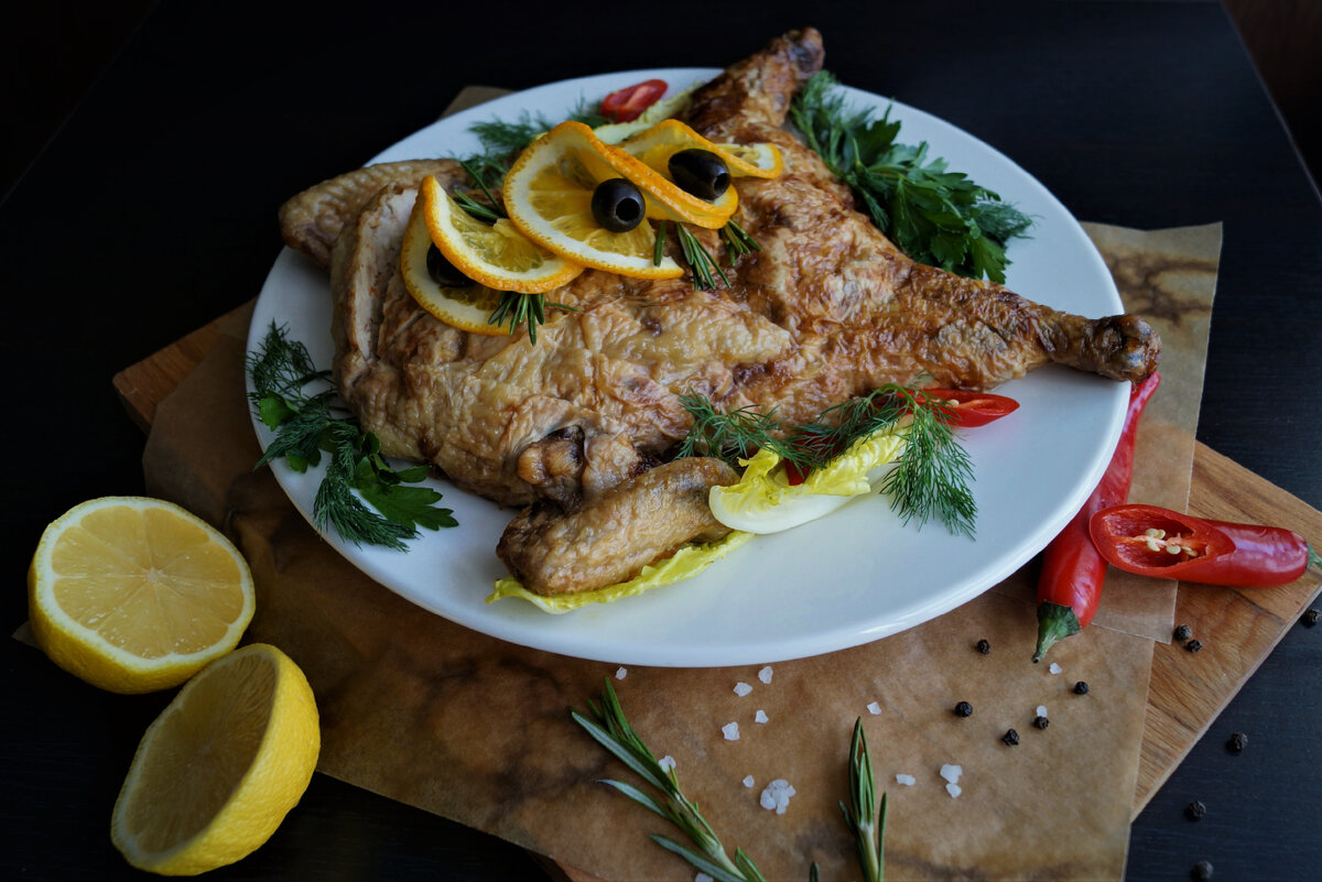 Найти утку, сегодня довольно непросто, поэтому приготовил курицу, получилось тоже неплохо