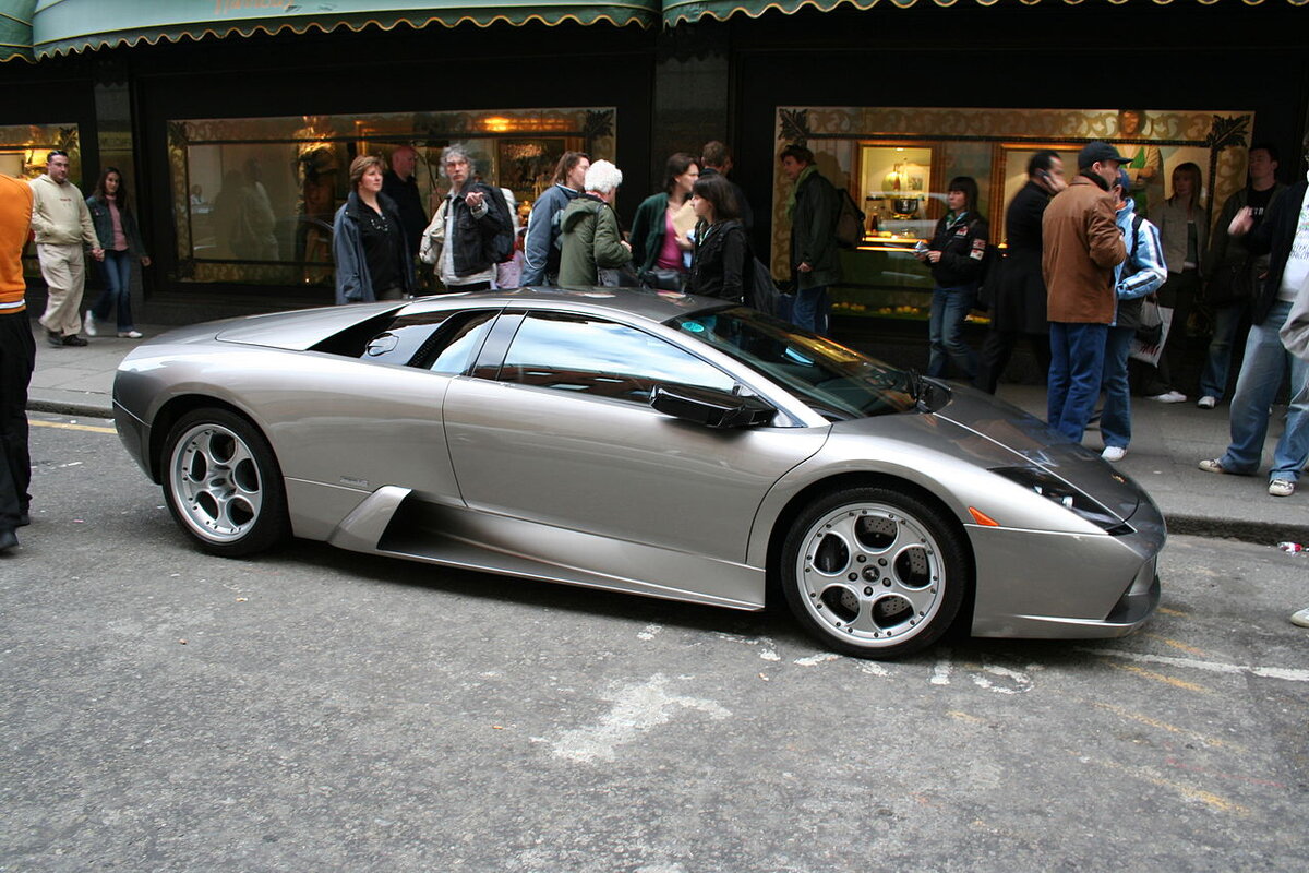 Lamborghini Murcielago Фото: https://ru.wikipedia.org/, лицензия Creative Commons Attribution-Share Alike 2.0 Generic, разрешающая публикацию
