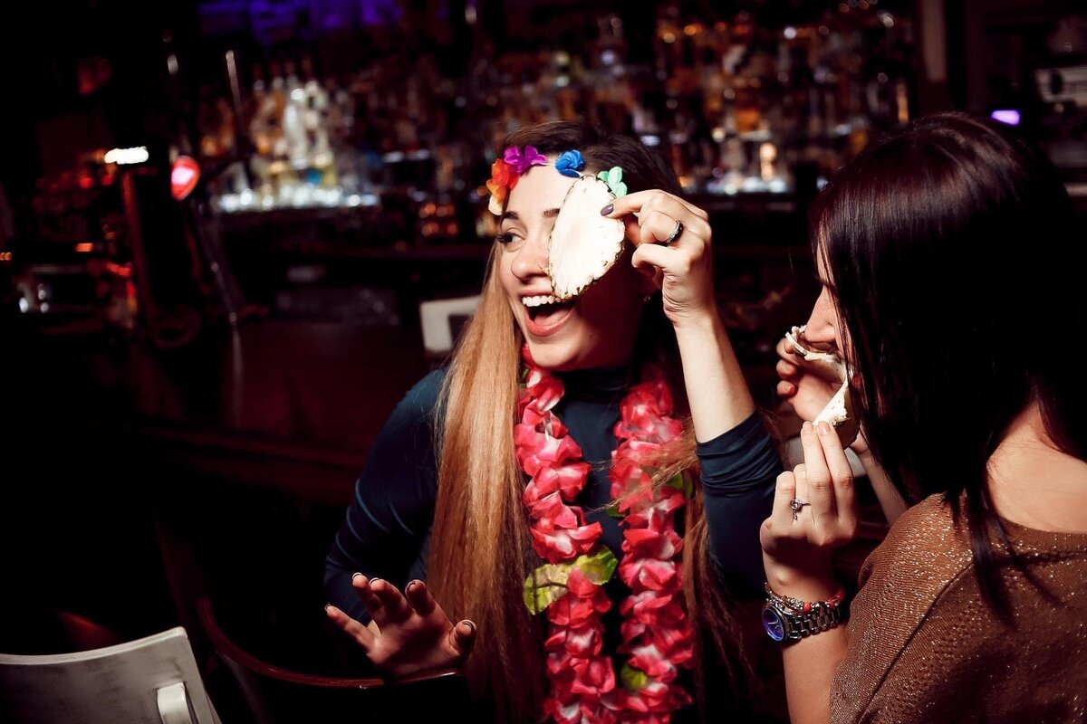 Black Hat bar. Садовая - Каретная 20, стр 1