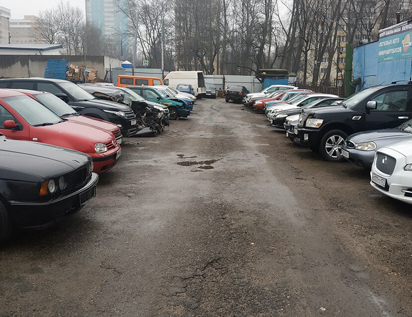 Штрафстоянка: автомобиль эвакуировали за нарушение ПДД