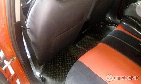 При росте 185, если сажусь как мне комфортно. Сзади сядет уже не каждый