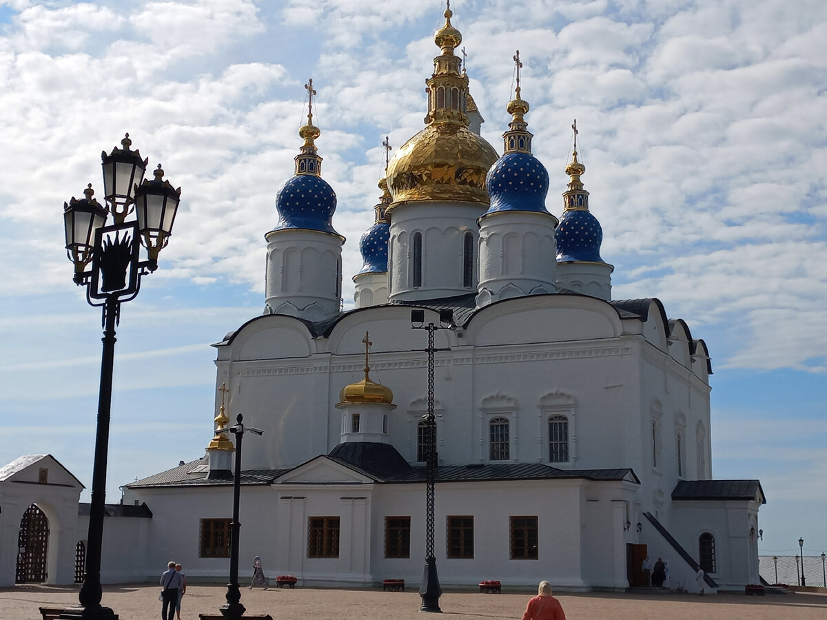 Тобольская жемчужина- белокаменный Кремль. Во всей Сибири он один такой |  Путешествия с Лидией Винокуровой | Дзен