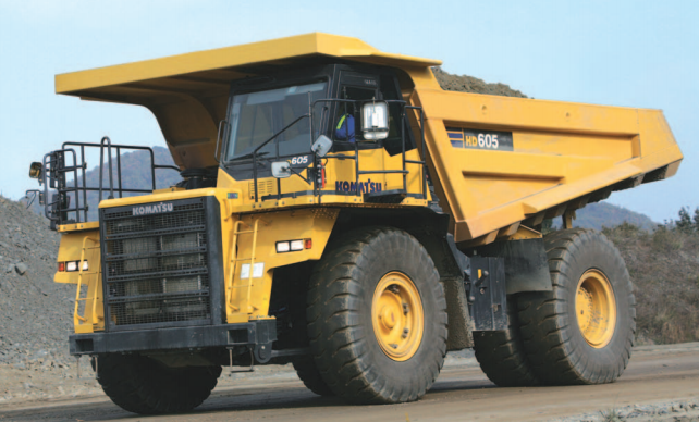 Komatsu HD605-7