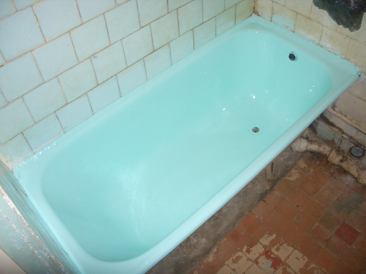 Вид ванны после эмалировки финской эмалью "Tikkurila"