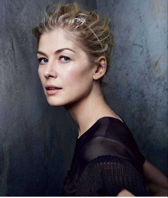 Розамунд Пайк