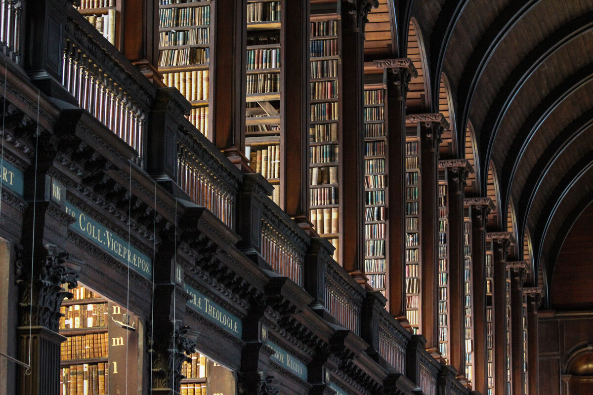 Trinity College Library | Dublin, IE