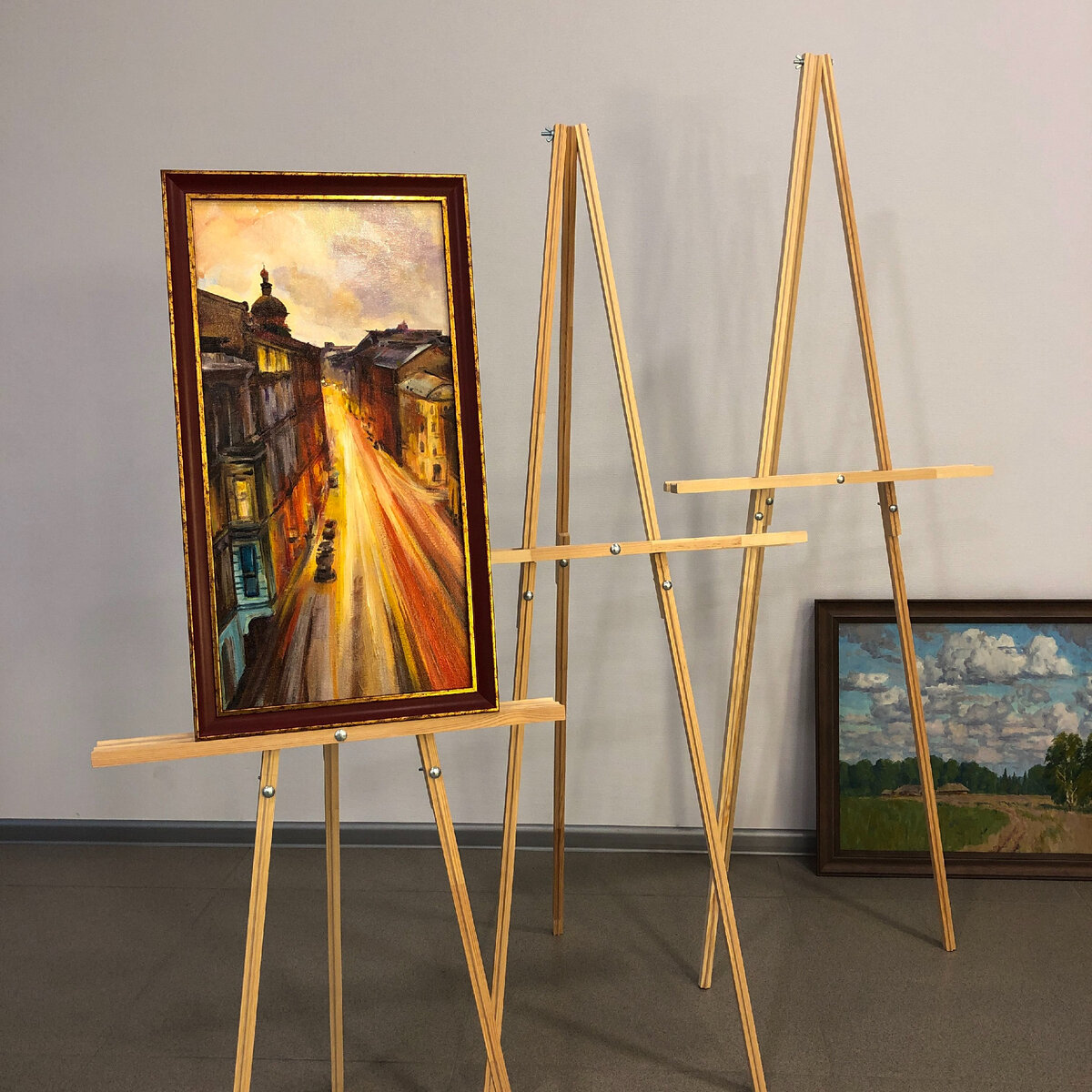 Демонстрационные мольберты "Автор": Детский, Школьный, Облегчённый.