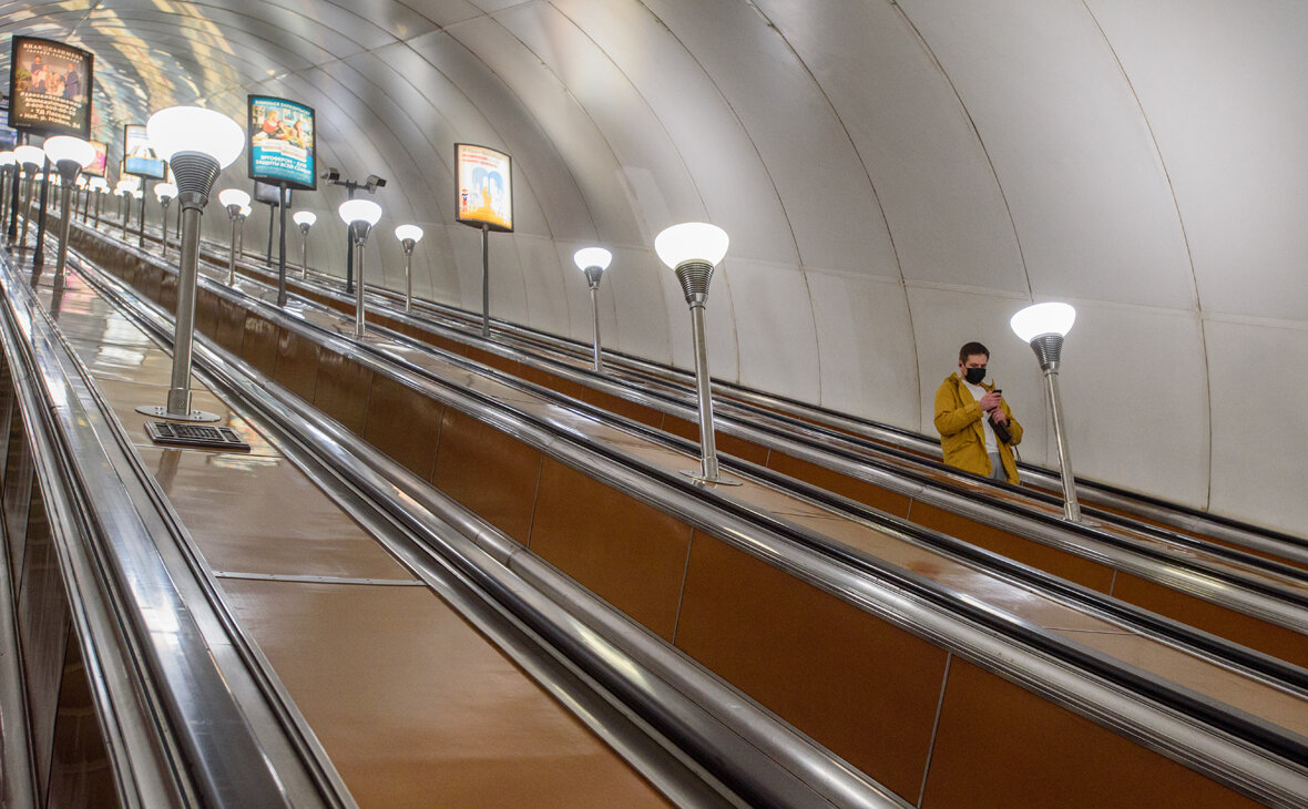 метро невский проспект санкт петербурга