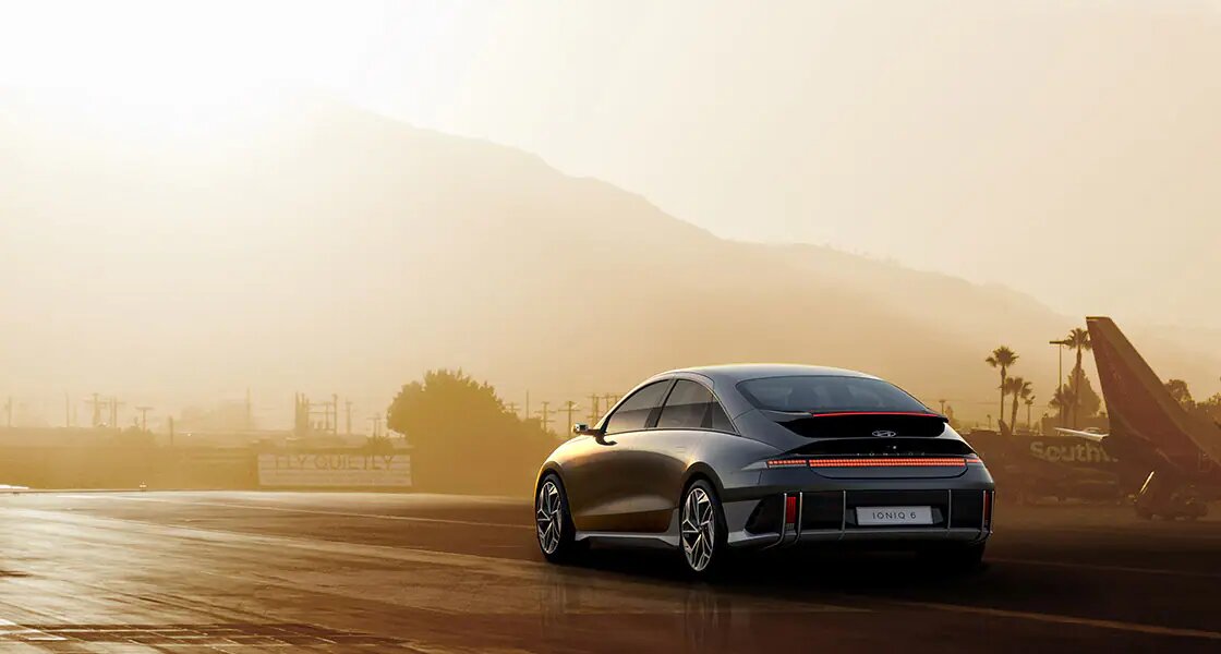 Обтекаемая форма даёт отличный показатель в аэродинамике