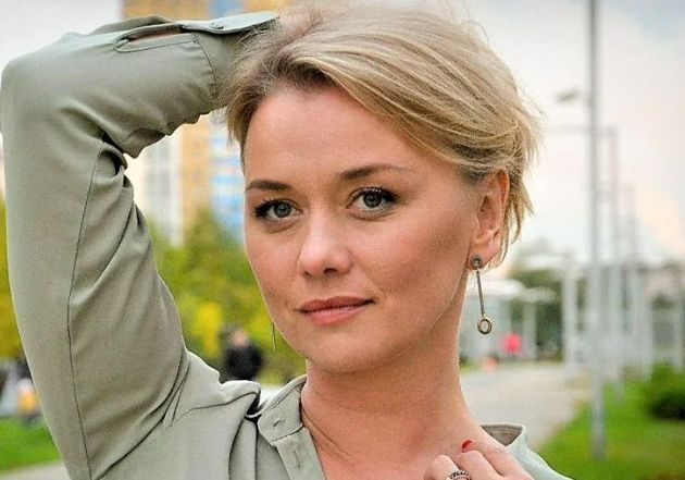 Тяжелый развод с нелюбимым супругом, единственный сын. Набрала в весе и ...