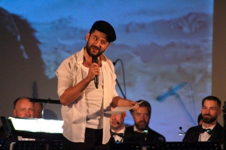 Листайте вправо, чтобы увидеть больше изображений