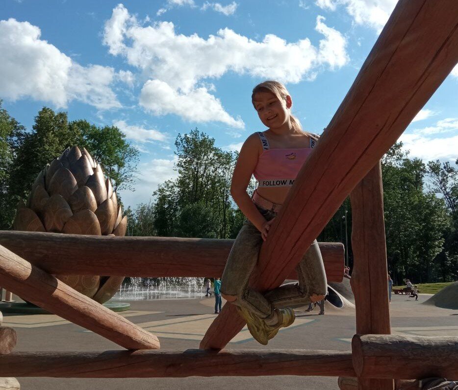 Все препятствия и возвышенности привлекают внимание детей