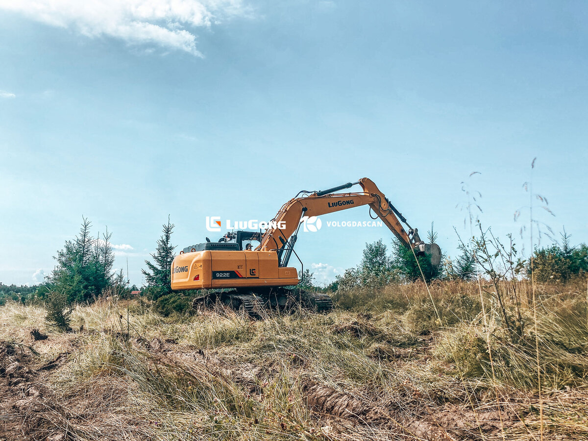 LiuGong CLG 922E 