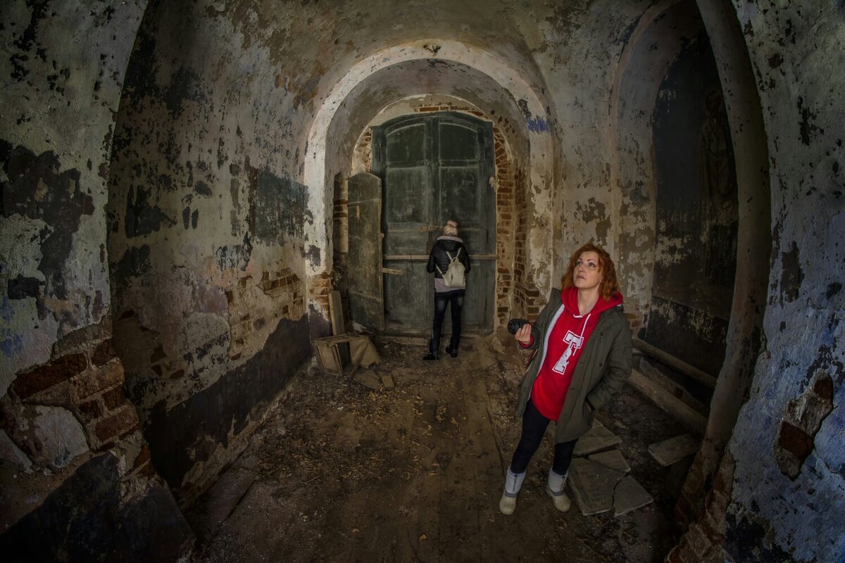 фотографии автора канала.