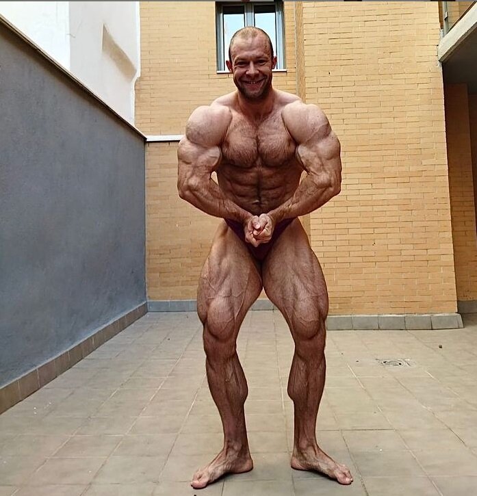 Кирилл Назаренко
