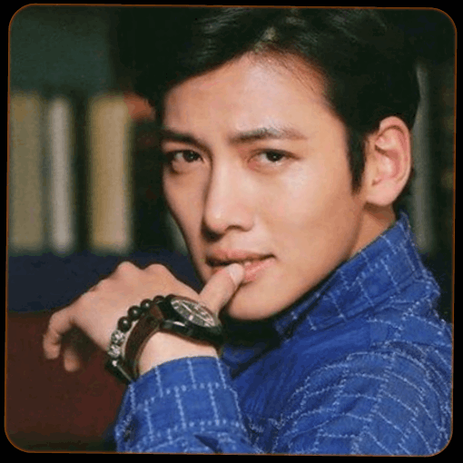 Актёр Чжи Чан Ук 34 года