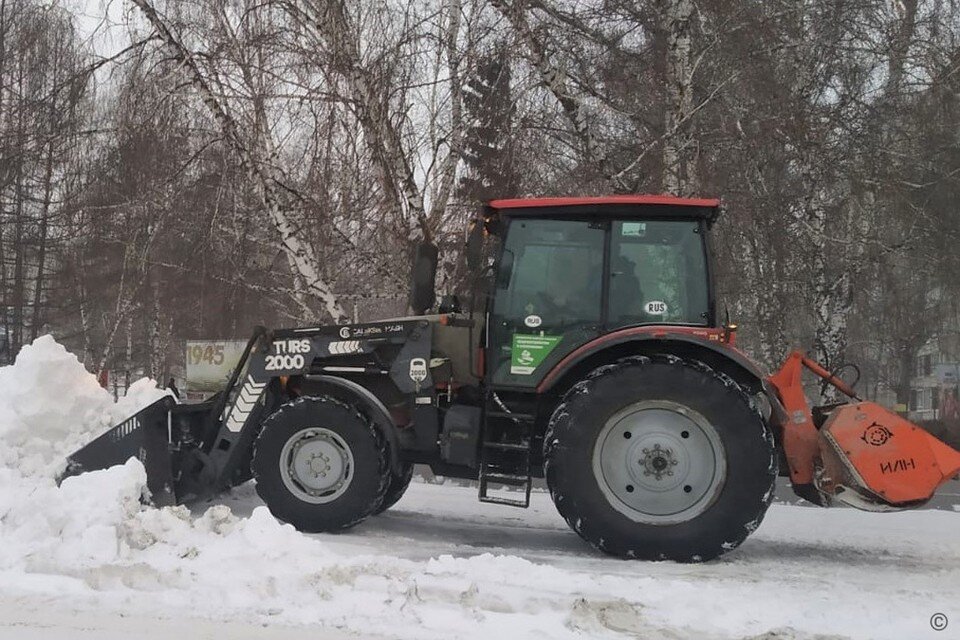     Снег вывезли с главных магистралей Барнаула  пресс-службы администрации Барнаула