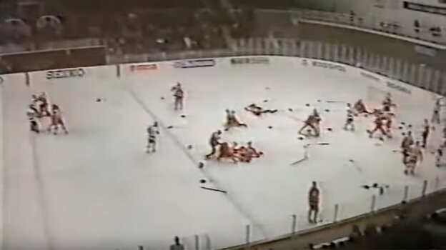    Скрин из видео драки.