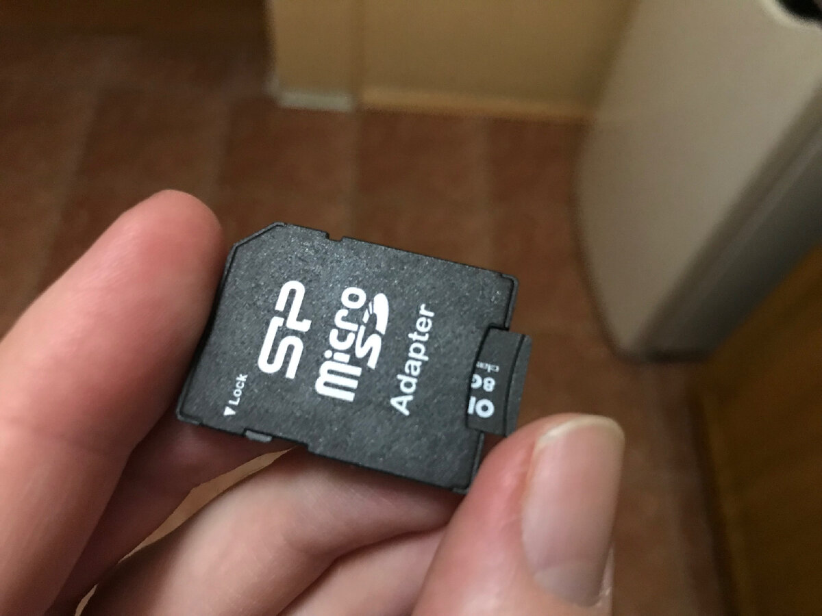 Восстанавливаю фото и видео клиента с отформатированной microSD флешки на  8Гб | Артур Тагиров I блог IT-препода | Дзен