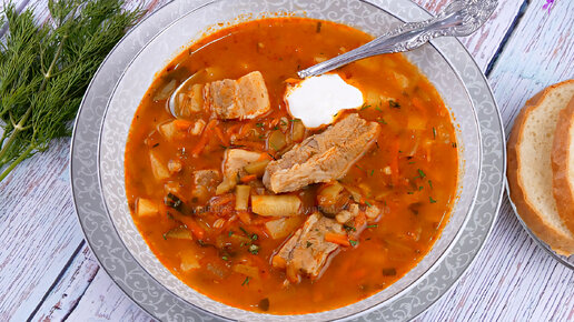 Рассольник с перловкой и огурцами