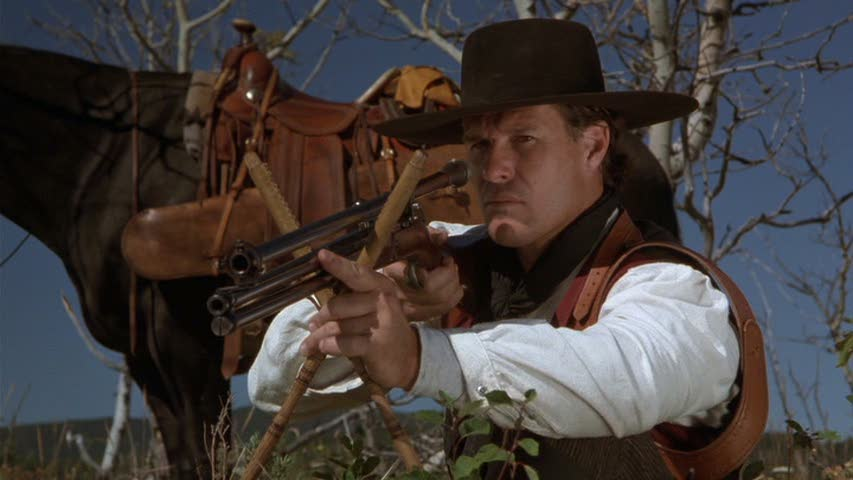 Под перекрестным огнем фильм 2001. Crossfire Trail 2001. Brad Johnson (actor, born 1959). Remington-Keene Rifle.