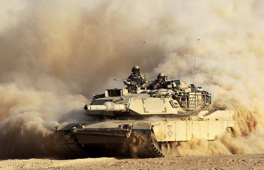 Гор абрамс. Танк m1a1 Abrams. M1 Abrams Iraq. M1a2 Abrams в Ираке. M1 «Абрамс».