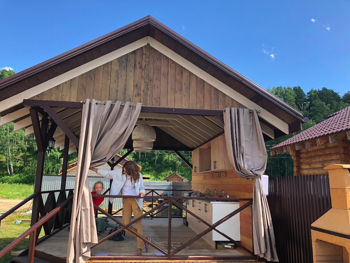 Наша замена "мягким окнам" - действительно мягкие... шторы!))