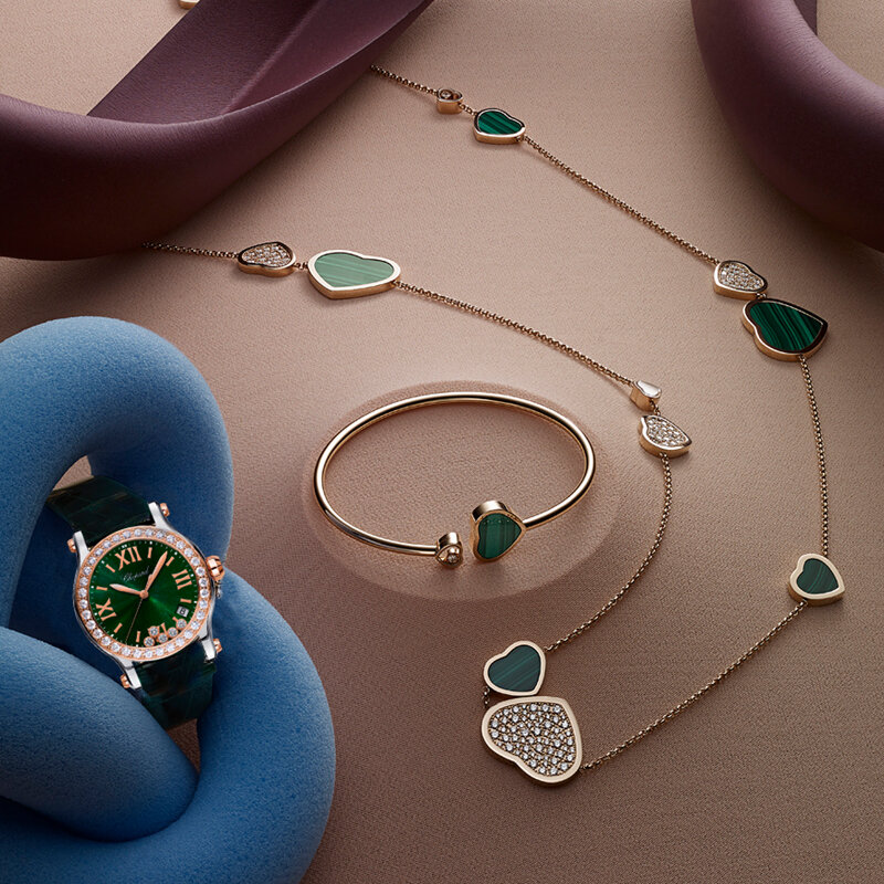 Часы Happy Sport, колье и браслет Happy Hearts, все Chopard*