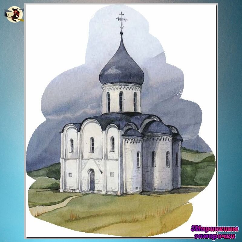 Купольный храм Спасо-Преображенский собор в Переславле-Залесском (1152 год) представляет собой вид храма, наиболее типичный для Руси XII-XVI столетий. Ветви креста обо­значены широкими центральными доля­ми. Боковые части выровнены с ними по высоте. Строгий кубический объем храма сглаживается полукруглыми закомарами.