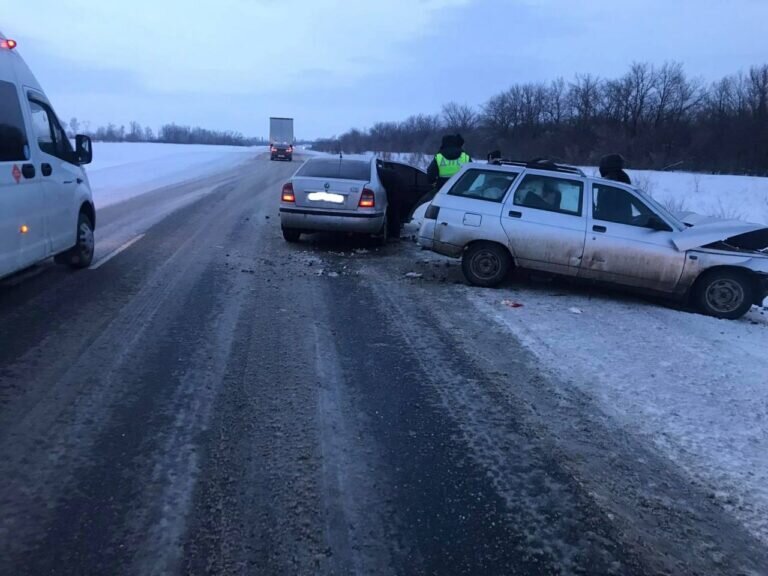    Из-за лихача в ДТП в Переволоцком районе пострадали три человека Белов Михаил Александрович