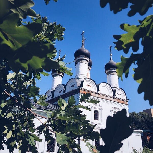 Храм братцево сайт. Храм Покрова в Братцево. Церковь в Братцево. Братцевская Церковь в Тушино. Храм в Братцево.