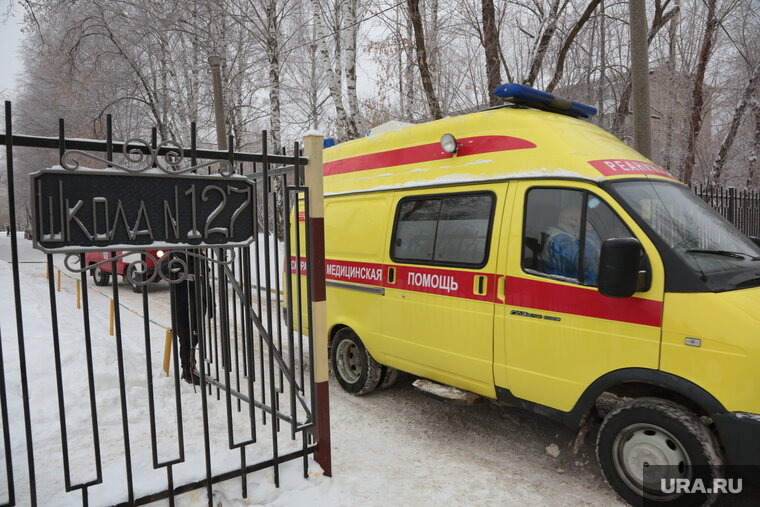    В результате пожара погиб 26-летний бурильщик, еще двое рабочих, получившие термические ожоги, скончались в больнице