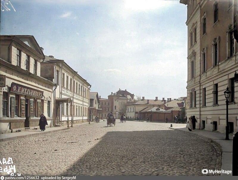 Самые красивые и качественные кадры дореволюционной Москвы в цвете ...