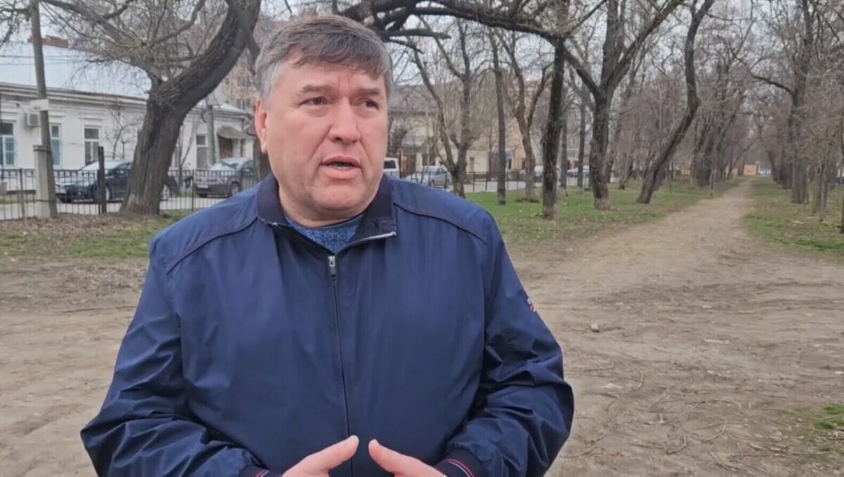     Сити-менеджер Таганрога Михаил Солоницин пожелал городу процветания после своей отставки, обращение к населению и своим бывшим подчиненным он опубликовал в Telegram-канале.