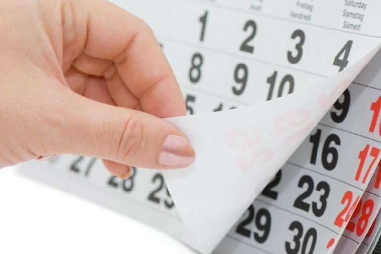    Продолжительность рабочей недели в России может увеличиться до шести дней Андрей Севостьянов