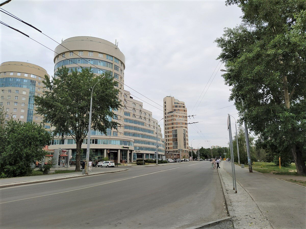 Улица Николая Никонова (Екатеринбург)