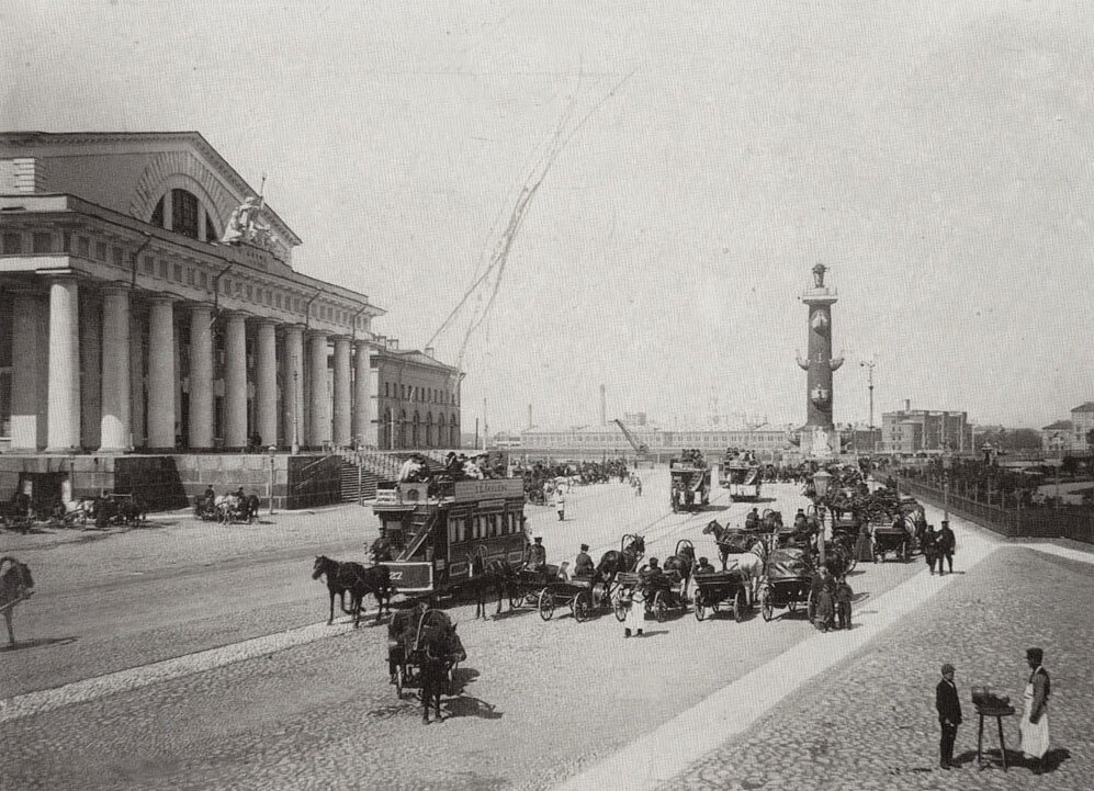 Ателье Карла Буллы, Стрелка Васильевского острова. 1910-е
Фото: https://vk.cc/coWumR