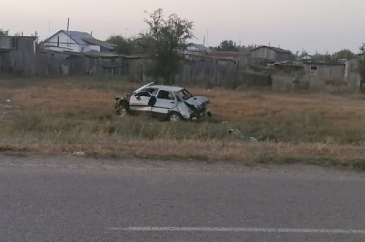    Под Волгоградом на сельской дороге погиб водитель «десятки» без прав