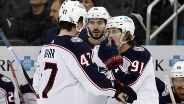 Еще два русских игрока дебютировали в НХЛ. Какое будущее их ждет?  📷
