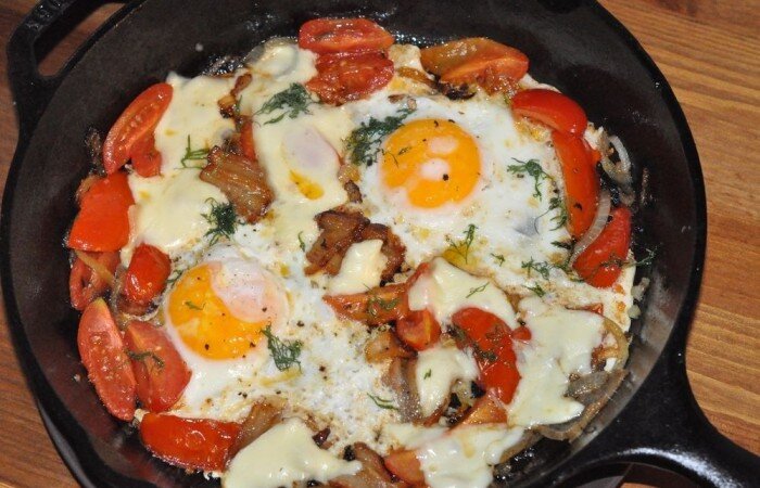 Яичница по-московски