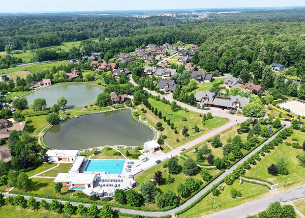 Бассейн в "Отрада Village". Фото © otradaclub.com