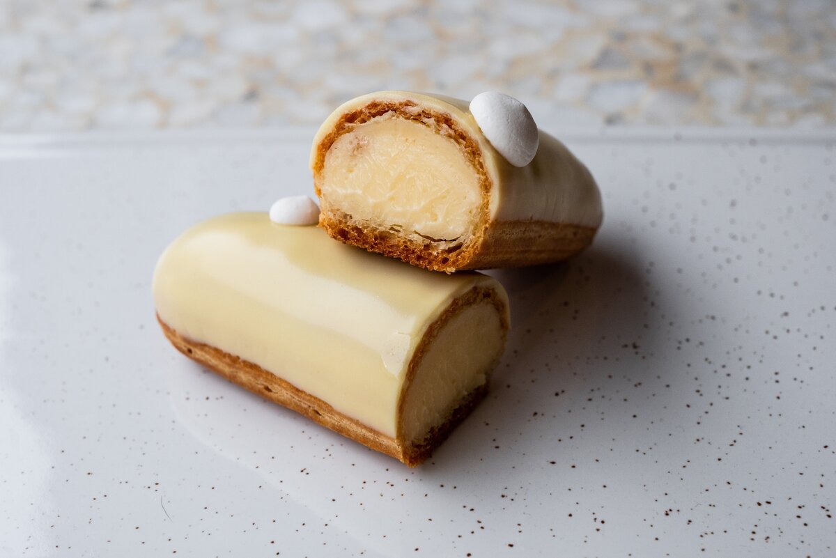    Лимонные эклеры