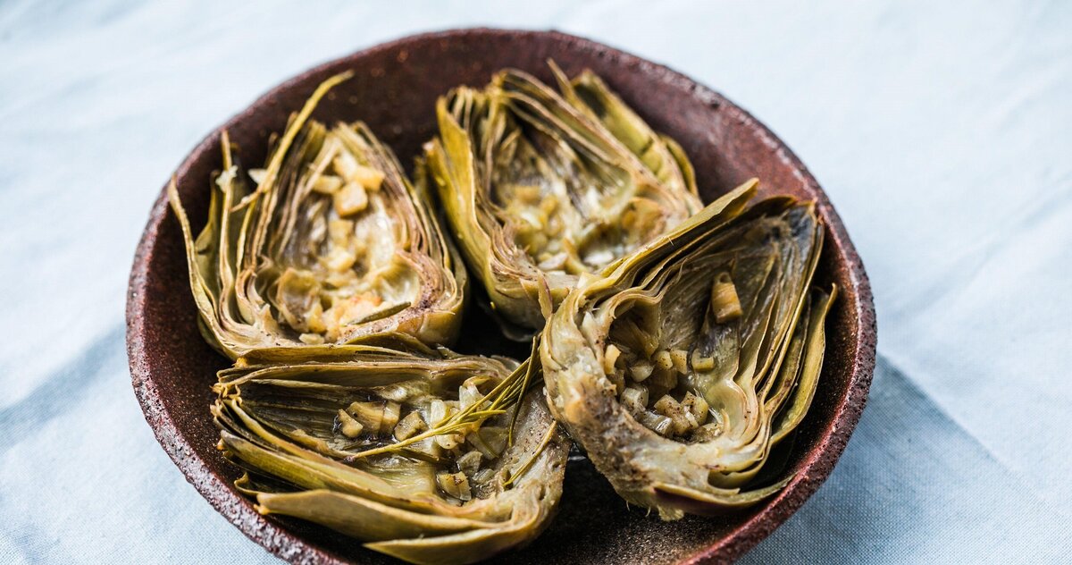     Как удивить гостей: быстрая закуска из артишоков