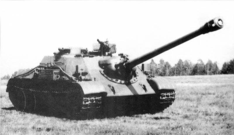 
САУ СУ-122-54 первой версии с пушкой Д-25. 