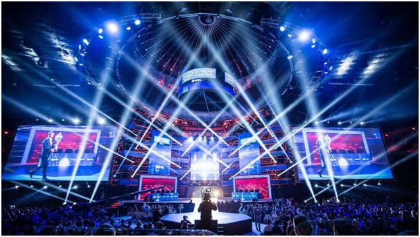 Финал киберспортивного турнира.