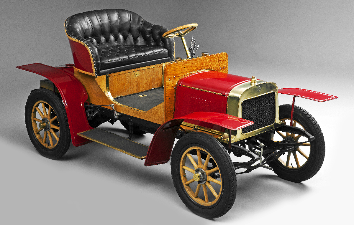 Автомобиль VOITURETTE 