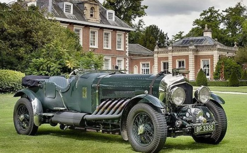 Bentley meteor бензин. Bentley Meteor 1930. Bentley Meteor мотор. Rolls-Royce Meteor v12. Bentley Meteor 1930 модель.