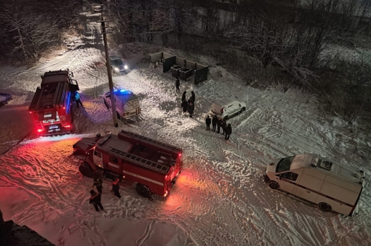    На пожаре в общежитии в Апатитах погиб человек