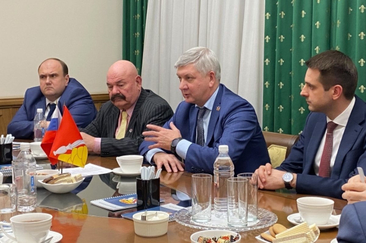    Воронежский губернатор выдвинул кандидатуру на пост президента землячества